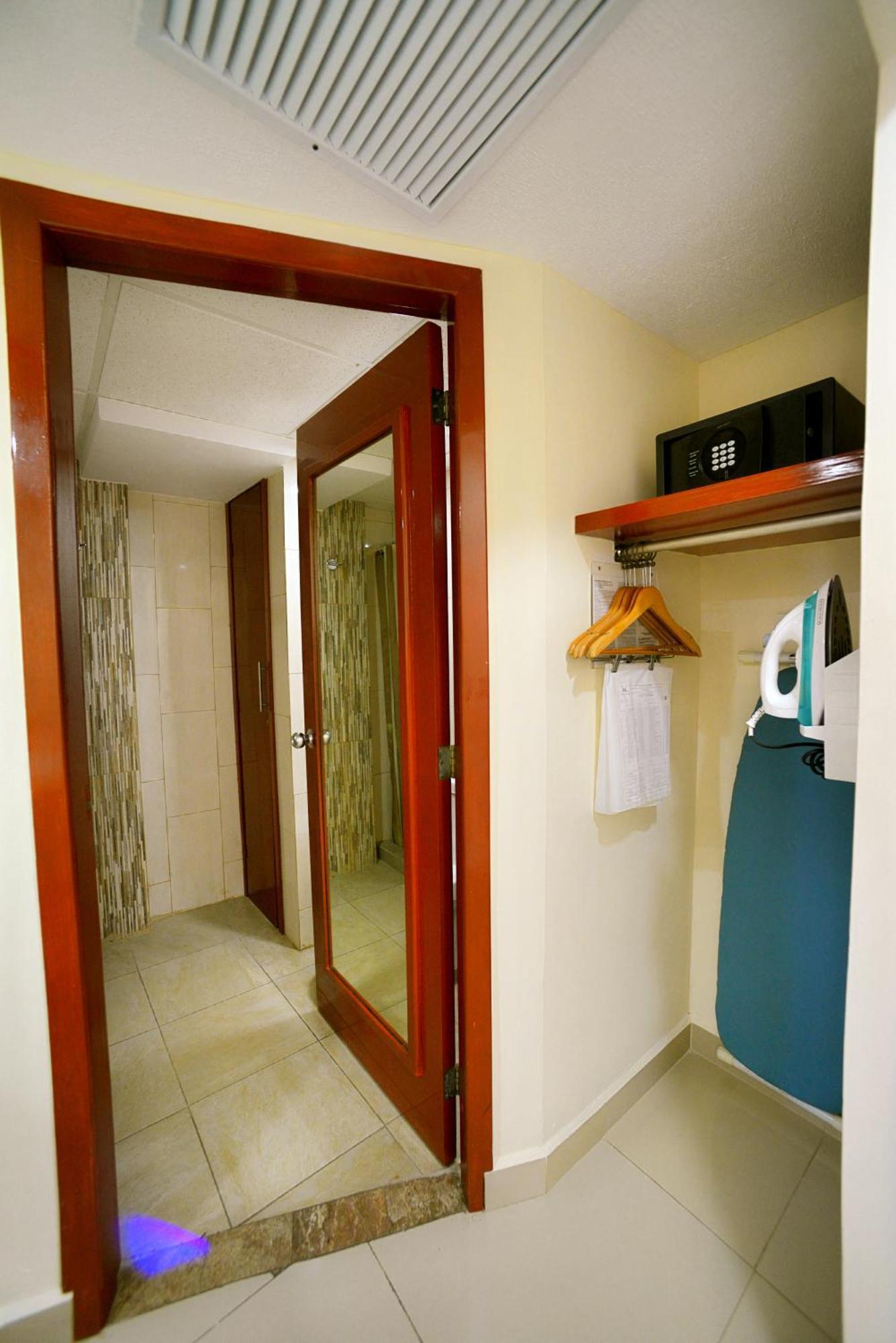 Hotel Hostal De Cortes Veracruz Buitenkant foto